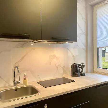 Enes Legnicka Street B Διαμέρισμα Βρότσλαβ