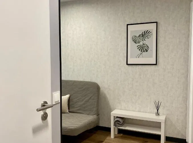 Apartment Enes Legnicka Street B