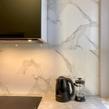 Enes Legnicka Street B Апартаменты Вроцлав