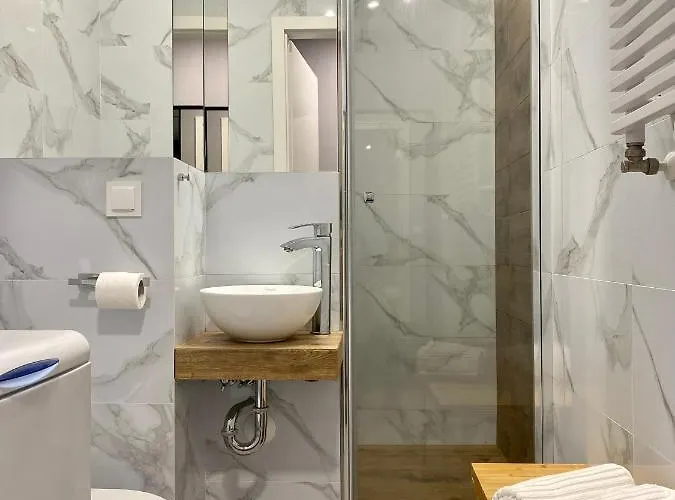 Apartament Enes Legnicka Street B Wrocław